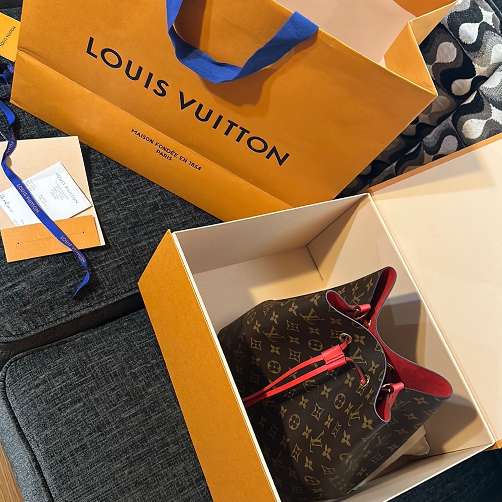 SOLD !!!! Brand New Louis Vuitton bag!!!